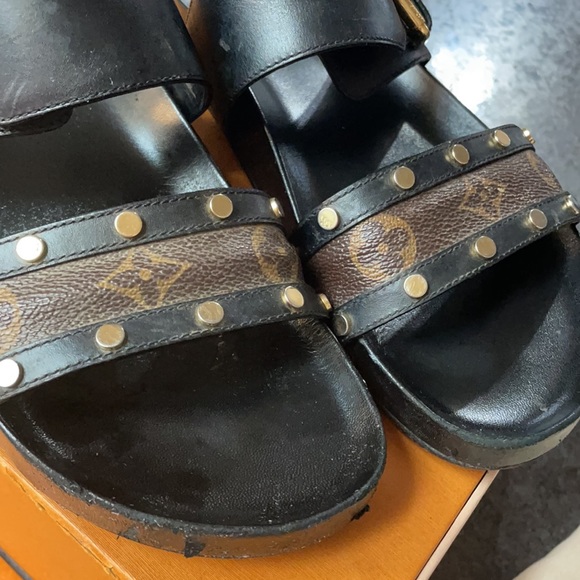 Louis Vuitton sandals - Picture 2 of 6